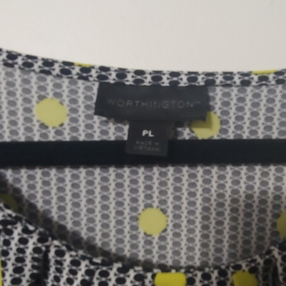 Worthington Top - Picture 3 of 3